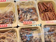 -绝味鸭脖(龙阳路生活广场店)