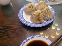 -笑来喜馄饨小笼工坊(通扬路店)