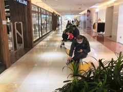-北京华联购物中心(同成街店)