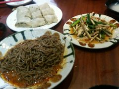 -蓝田九大碗民俗食府(蓝田店)
