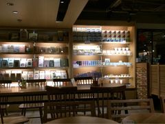 -猫的天空之城概念书店(苏州诚品店)