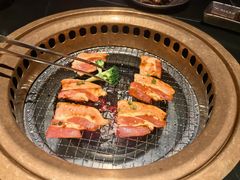 -山川小町·极番烧肉(新地假日广场店)