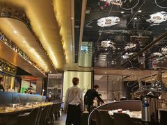 -领鲜天下·焗海鲜·花胶鸡(天目里店)