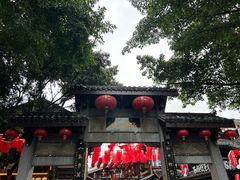 -磁器口古镇