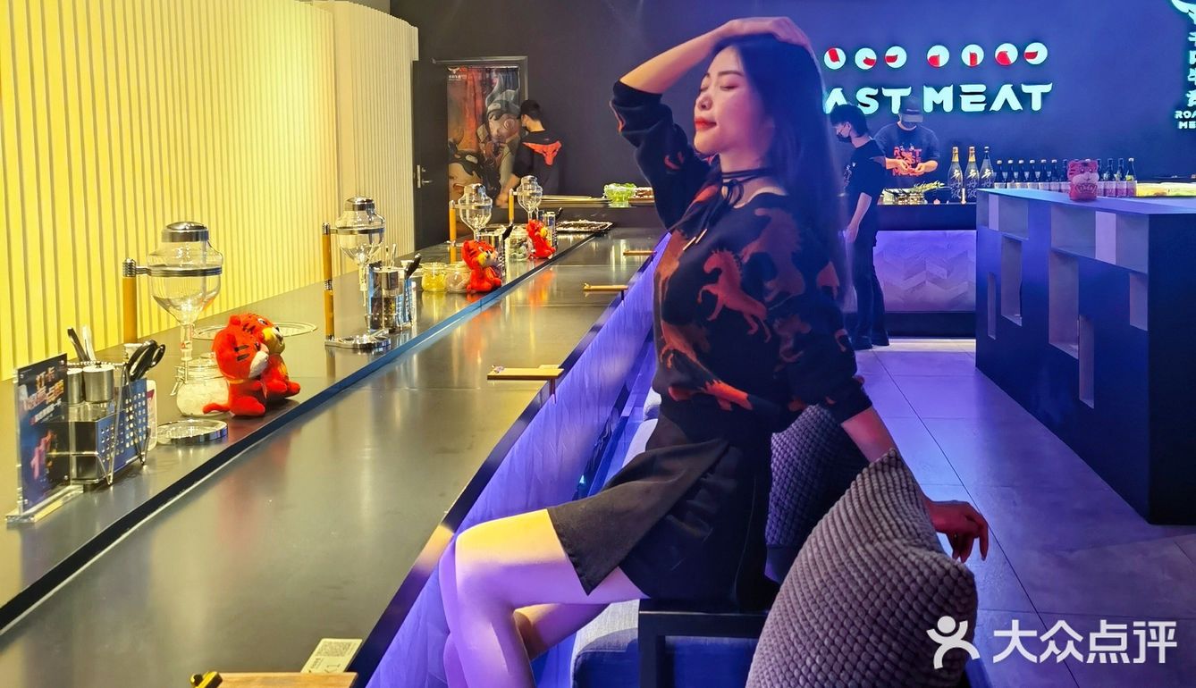 新店｜我愿称他为成都zui潮的夜店风烤肉