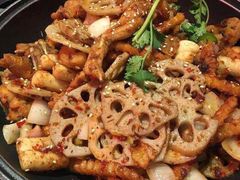 -渝蛙馆(新百店)