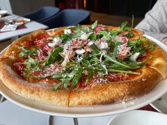 -WOLFGANG PUCK KITCHEN & BAR(迪士尼小镇店)