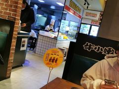 -牛小嫩串串火锅(老国贸总店)