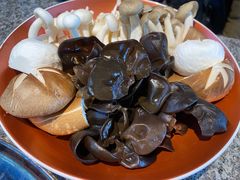 -辉哥火锅(虹桥路店)