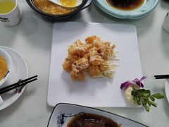 -七的湖·晚芳亭·阳澄湖农家菜·大闸蟹(莲花岛店)