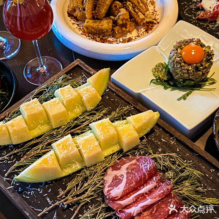 在天津也能喝到了！这家酒馆真有点东西…