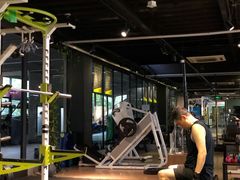 -Liking Fit24小时智能健身(金汇路韩国街店)