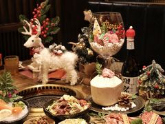 -肉魁屋·烧肉·烧鸟·酒场(高新店)