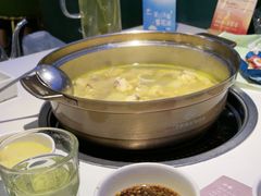 -烹然四季椰子鸡火锅(姚家园万象汇店)