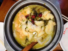 -周鱼小馆石锅酸菜鱼(活力汇店)