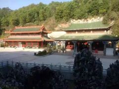 -神光山国家森林公园