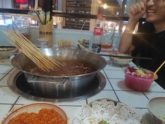-俭让佬妈现卤串串(温江总店)