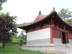 -汤和墓古迹园