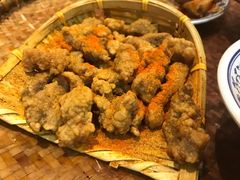 阿婆酥肉-爆炸头阿姨小四川正宗川味小吃(无任何分店)