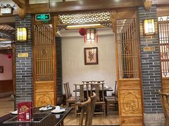 -百年川椒重庆老火锅(光谷店)