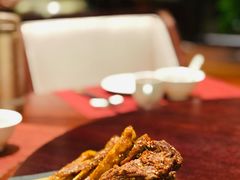 雪域手抓羊排-林芝工布庄园希尔顿酒店-猎味中餐厅