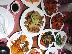 -四海一家自助餐(益田假日广场店)