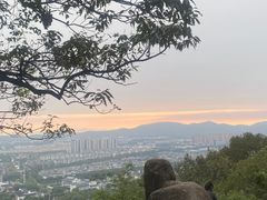 -灵岩山风景区