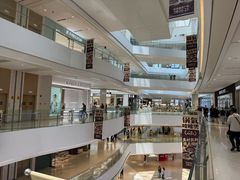 -LuOne凯德晶萃广场(徐家汇路店)
