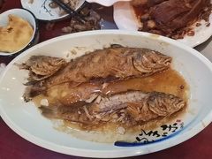 -聚首堂·特色小吃·肘子(什刹海德胜门店)