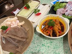 -海盗船. 龙虾烧烤. 酒馆
