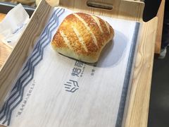 -焙丽拾光(麦凯乐直营店)