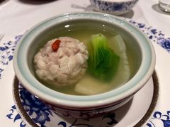 狮子头炖花胶-Yan Ting 宴庭中餐厅(上海静安瑞吉酒店)