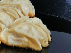 -黄阿姨锅贴大王(万航渡路店)