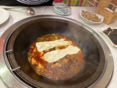 -人民公社铁锅炖·东北菜(卫国道店)