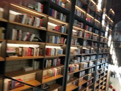 -CGV影城(滨江天街IMAX店)