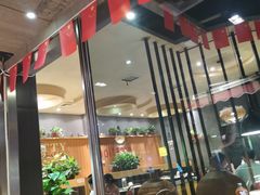 大堂-铁胖子口碑长沙菜·龙虾烧烤(赤岗社区店)
