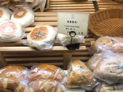 紫薯餐包-安上烘焙 ENCHANTE(世纪汇店)