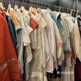  宫宴你还没来打过卡吗？  
