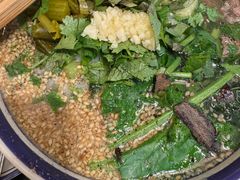 -云阿蛮云南生烫牛肉米线(奉贤路店)