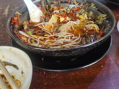 泡椒牛肉米线-李米线(总店)
