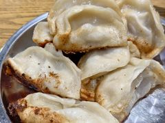 -黄阿姨锅贴大王(万航渡路店)