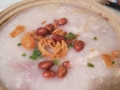 -新大咀港式茶餐厅(宝山万达店)