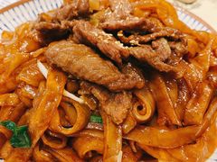 干炒牛河-虾饺妹·酒家(金碧店)