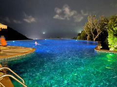 -三亚亚龙湾人间天堂鸟巢度假村