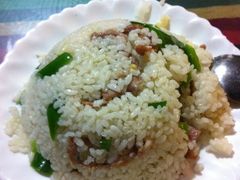 鲜肉炒饭-88号小吃店·经典云南菜·地道纳西美食