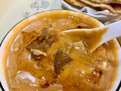 -方中山胡辣汤(顺河路店)