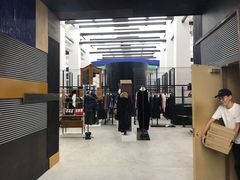 店内环境-Dover Street Market Singapore