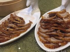 -半岛公馆(淞兴西路店)