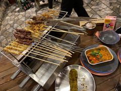 -破瓦寒窑·地摊烤羊排