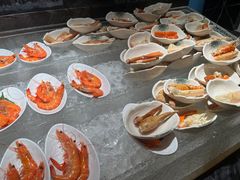-雍容荟帝王蟹活龙虾展台自助(IFS黑金店)